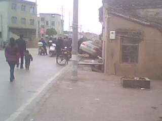 IMG0104A.jpg