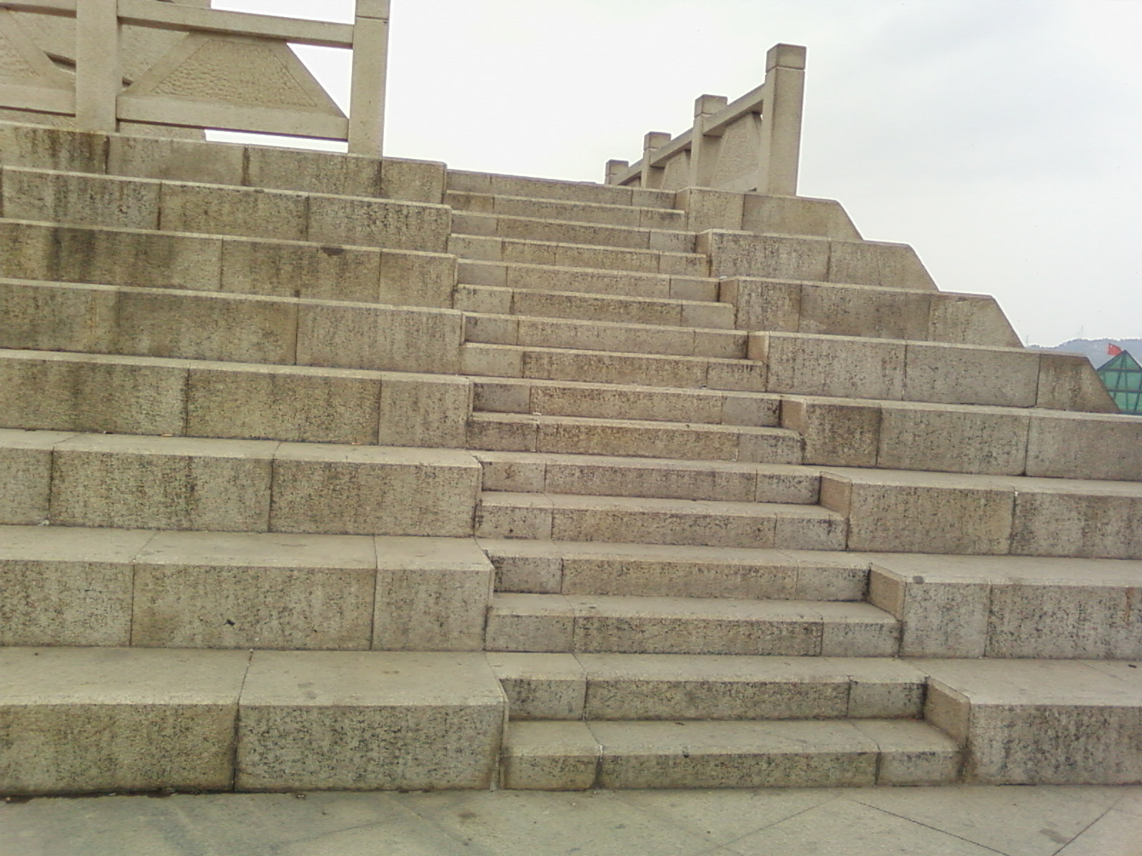SP_A0592.jpg