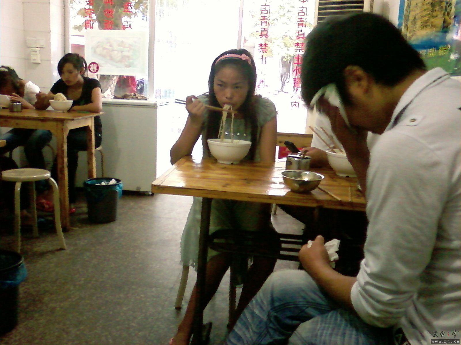 SP_A0537.jpg