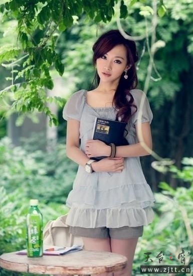 王婉珈