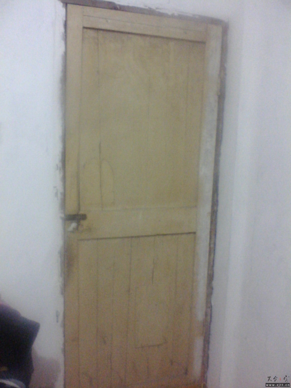 IMG0232A_B.jpg