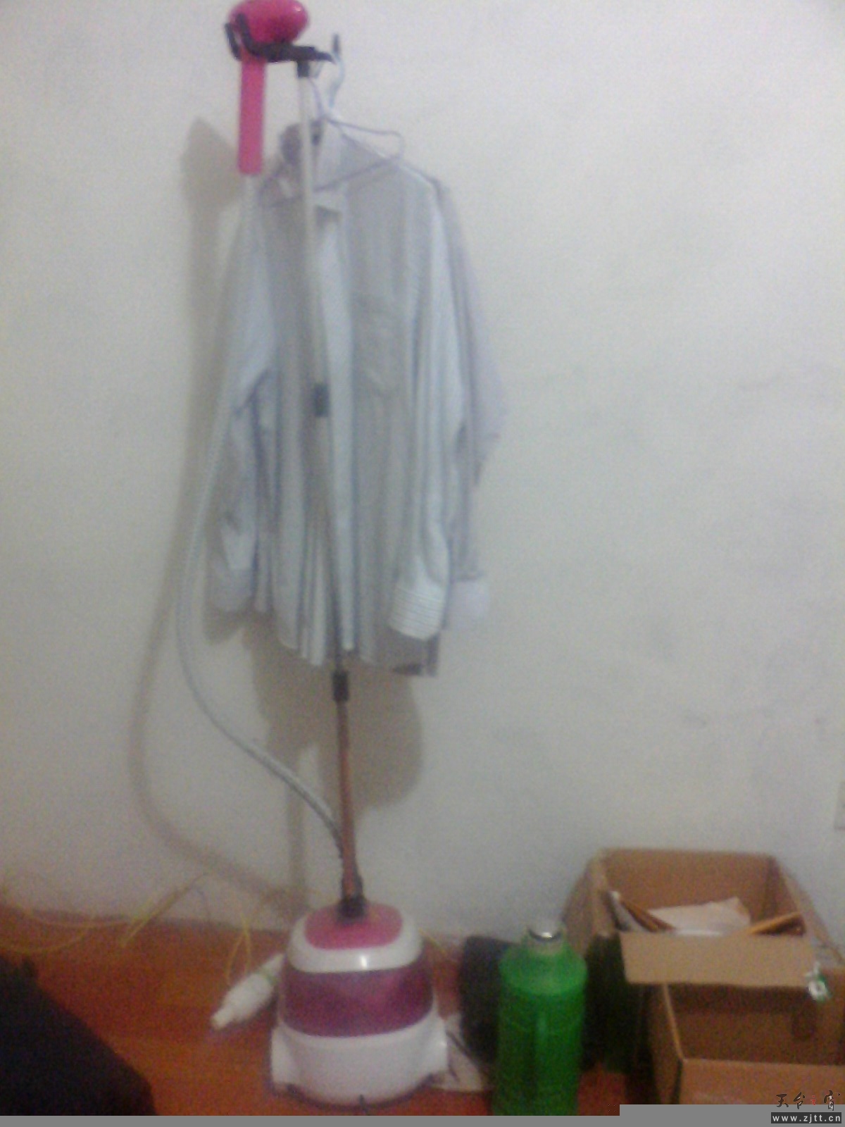 IMG0239A_B.jpg