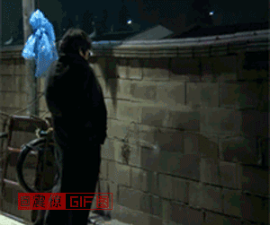 尿尿而已，不需要这么霸气吧