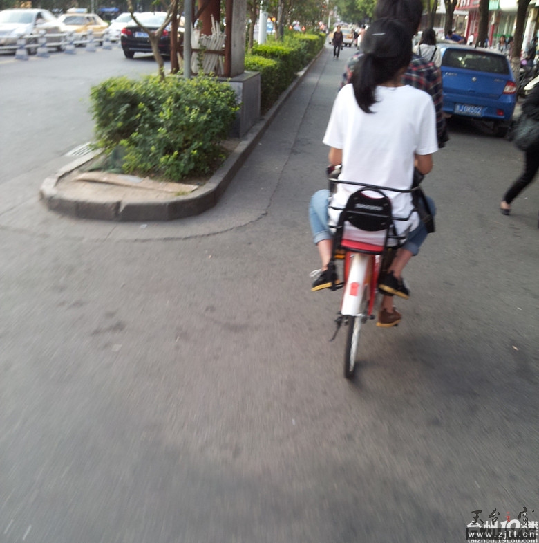 自行车.jpg