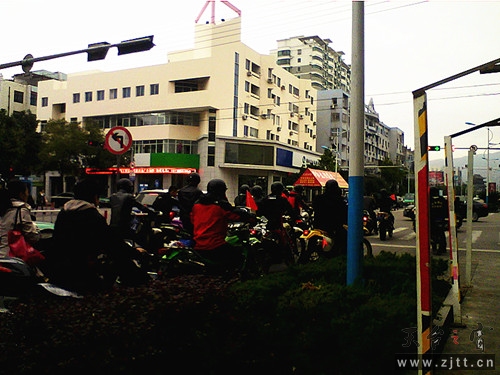 2012-11-04 08.35.40_副本.jpg