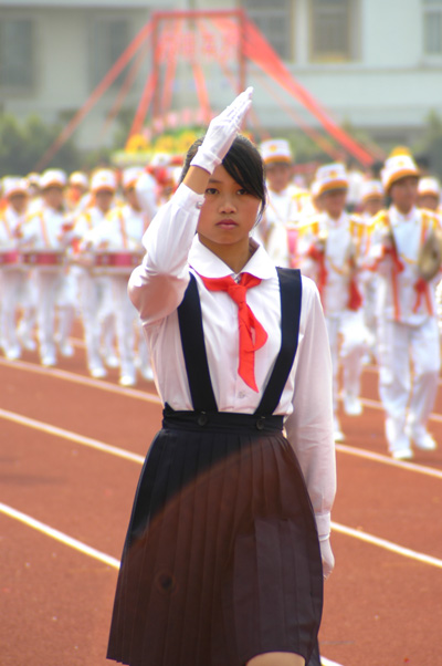 天台县学校"生态德育"工程启动仪式暨少年先锋队成立55周年少先队大检阅