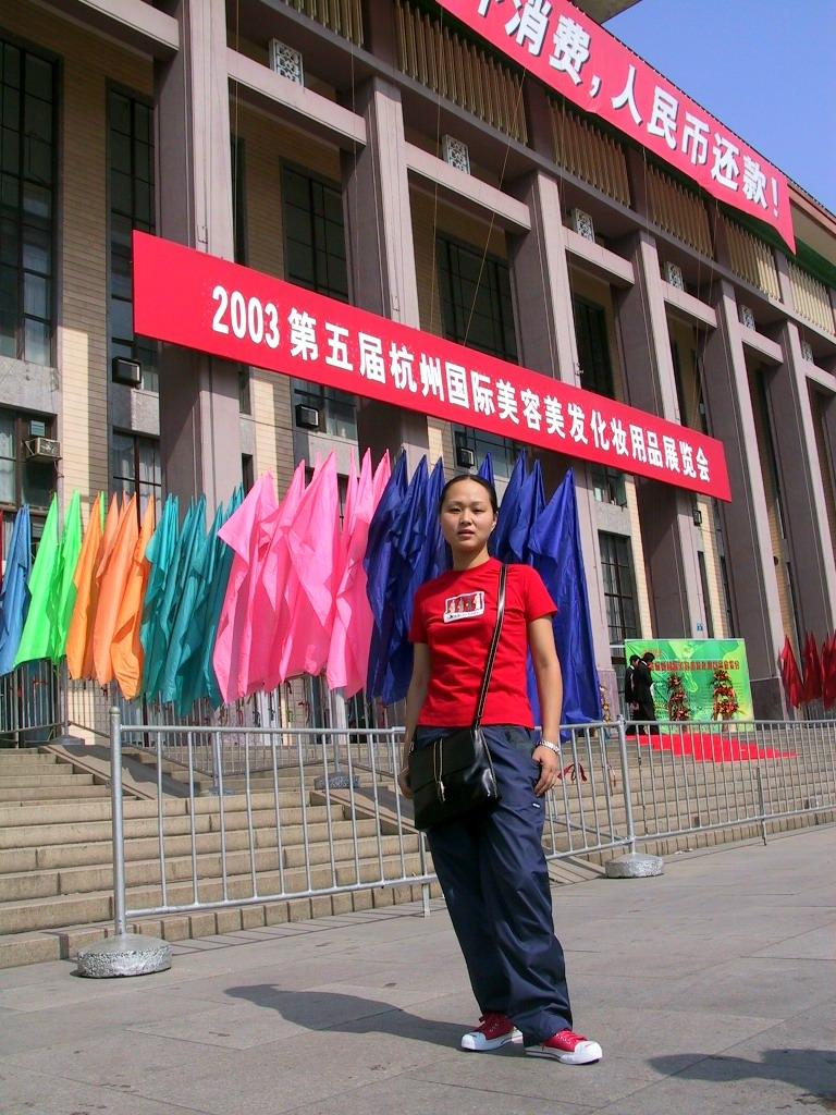 五一期间被人偷走数码相机 特此庆祝 发MMP
