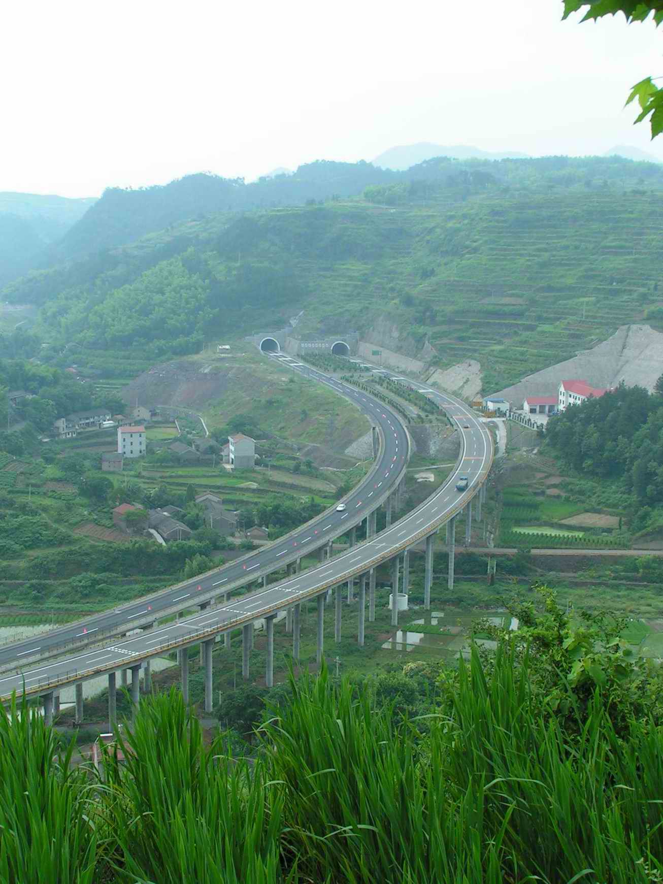 今天我前去新昌穿岩十九峄探路了.