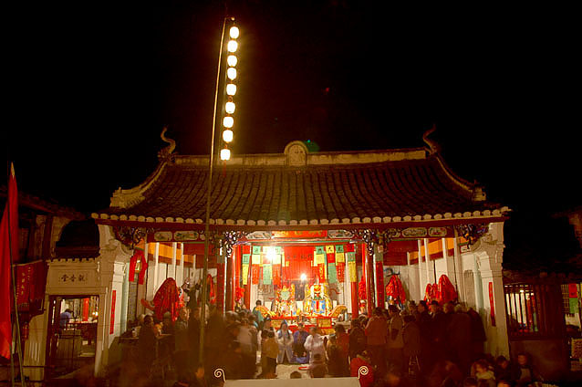 天台县镇台庙开光---街头
