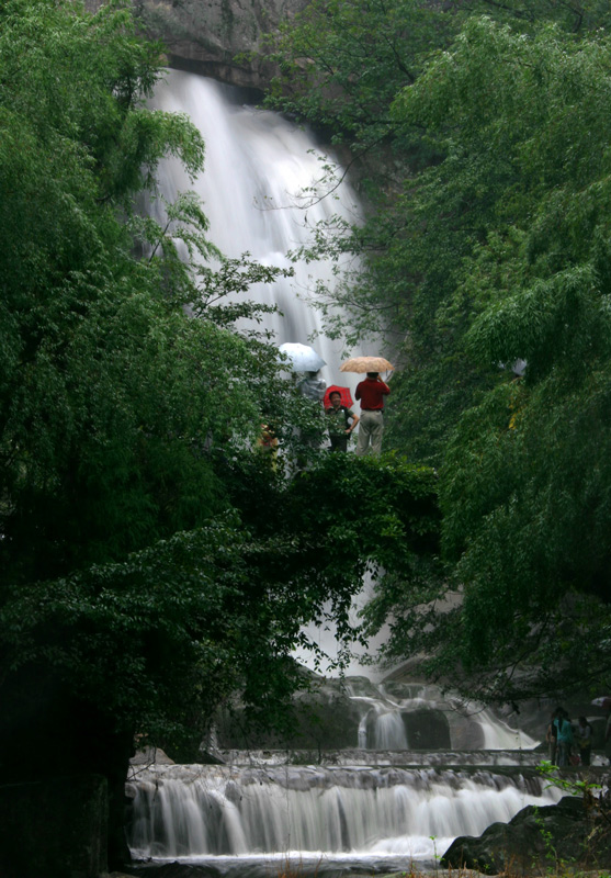 拍不够的家乡水