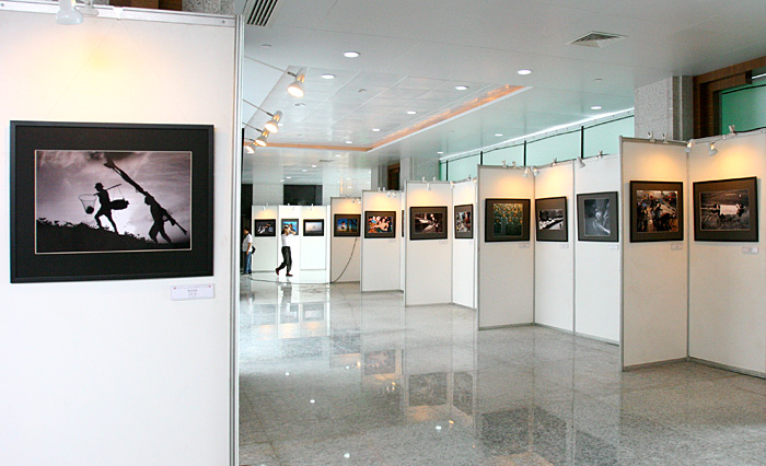 中国第十一届国际摄影艺术展览花絮(三)