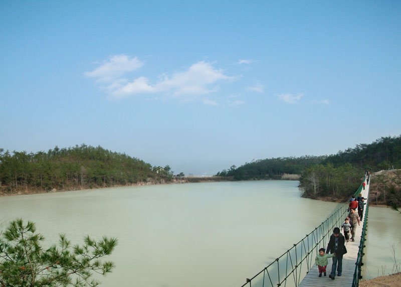 龙山