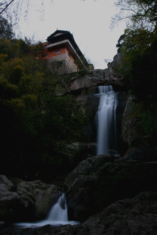小铜壶