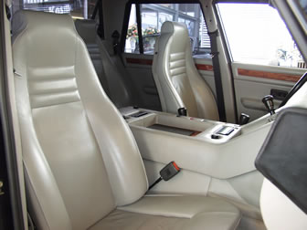 [转帖]Lamborghini LM002 1991