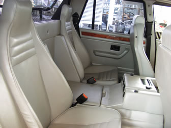 [转帖]Lamborghini LM002 1991