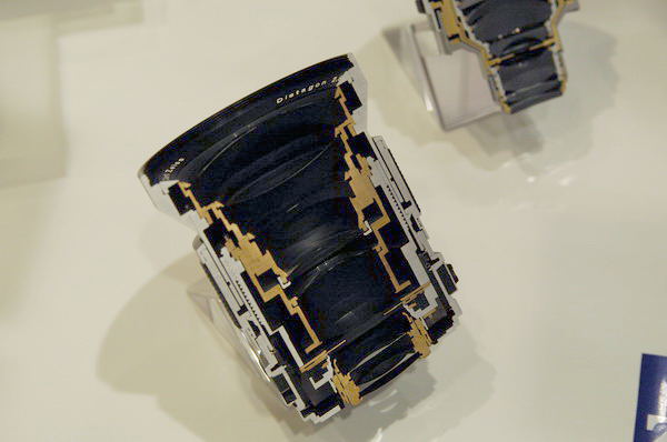 [转帖]上海摄影器材展