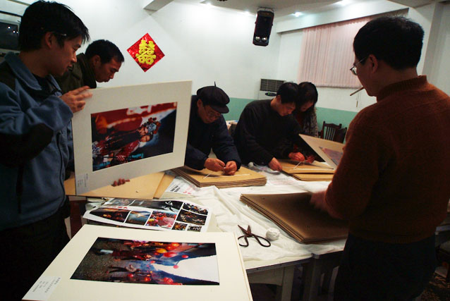 “亲近街头”摄影展 ----王利民拍摄