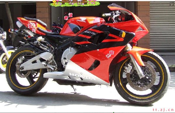 出售CBR400改F5公路赛车