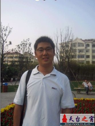 八月十五，和我女人在海边