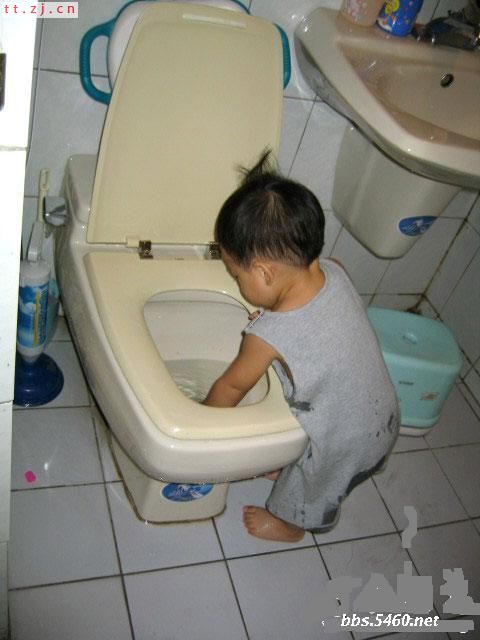 暴笑的宝宝图片,看了还想看.