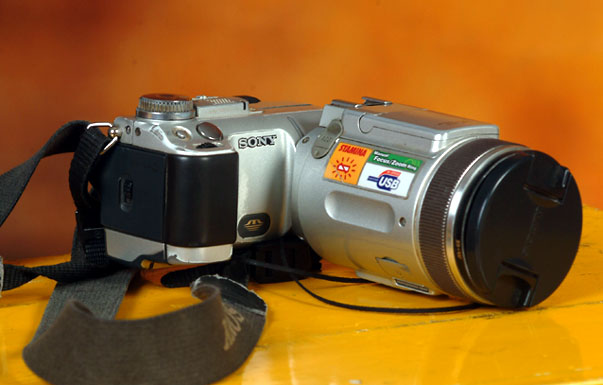 转让SONY717数码相机