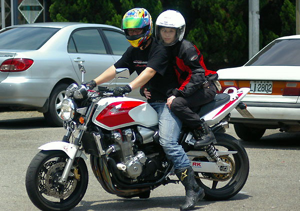 HONDA CB1300!!!口水哦！！！