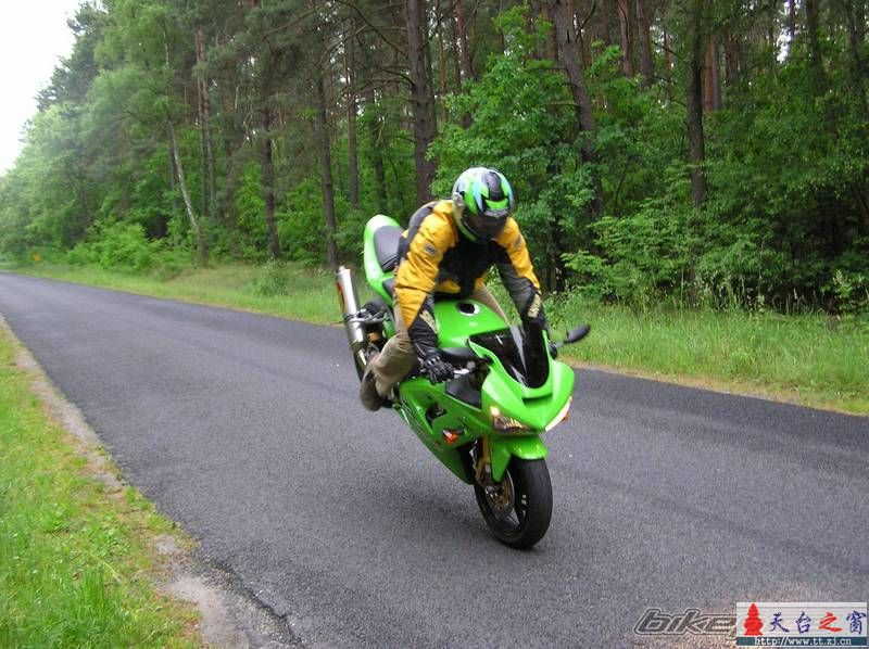 03款KAWASAKI   ZX6R