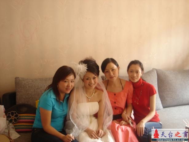 暖暖结婚咯，讨个祝福，讨个喜气~~~~