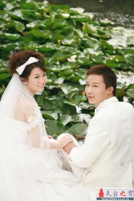 暖暖结婚咯，讨个祝福，讨个喜气~~~~