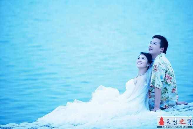 暖暖结婚咯，讨个祝福，讨个喜气~~~~