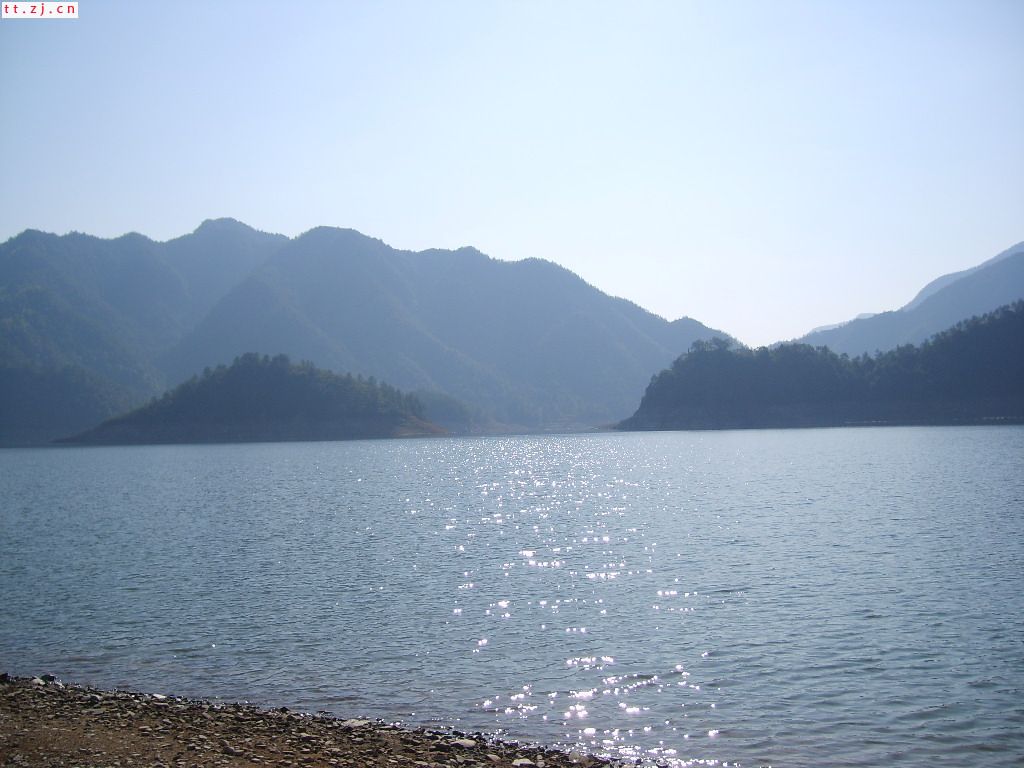 寒山湖(菜鸟之作 别见笑)