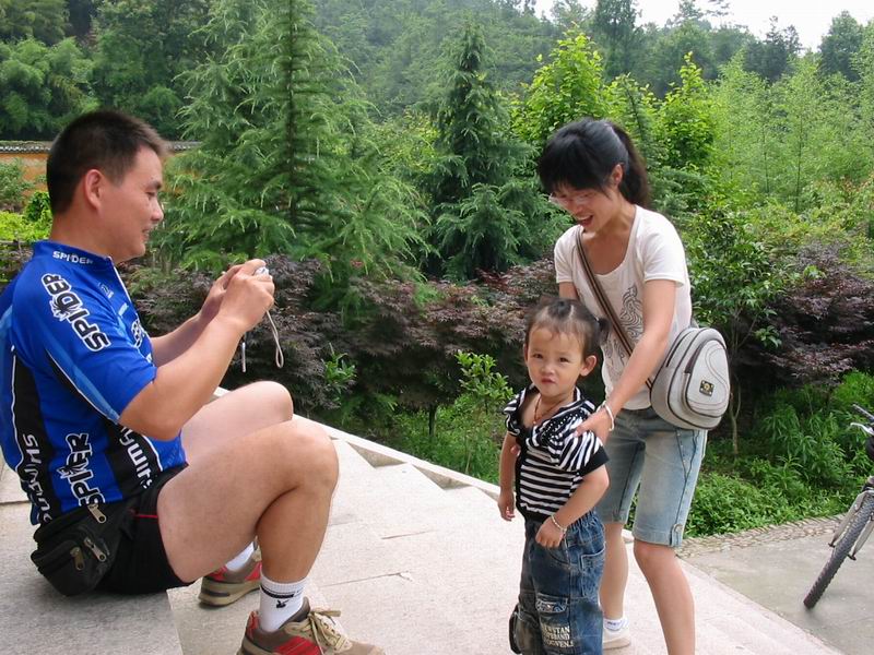 2007.6.17(父亲节)万年寺骑行游记及照片...