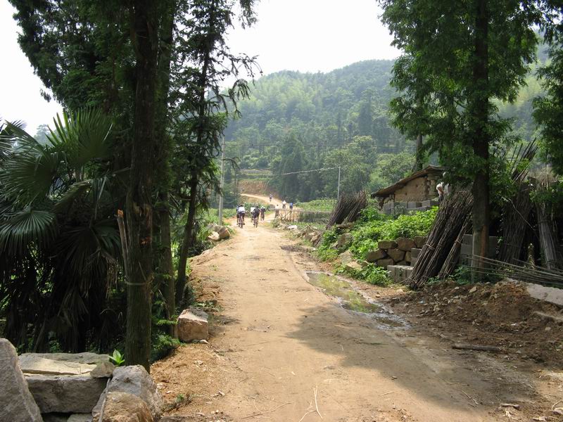 2007.6.17(父亲节)万年寺骑行游记及照片...