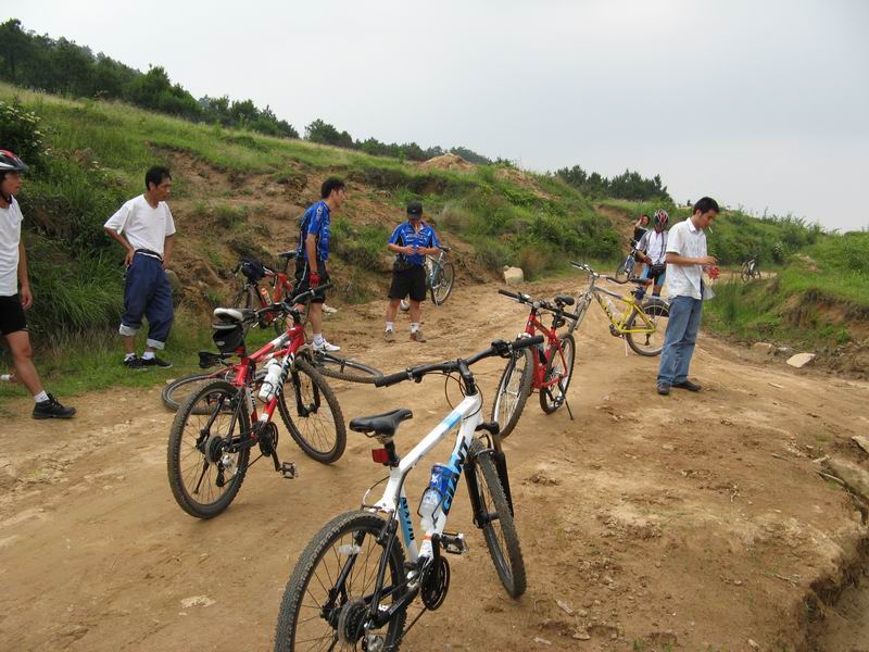2007.6.17(父亲节)万年寺骑行游记及照片...