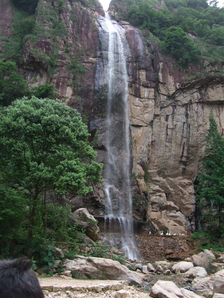 天台山龙穿峡美照