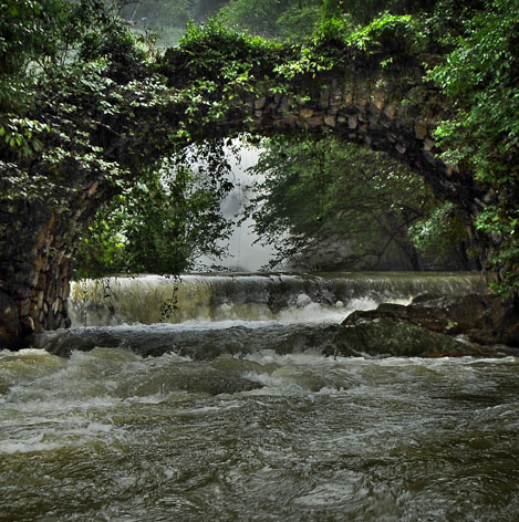 小桥流水