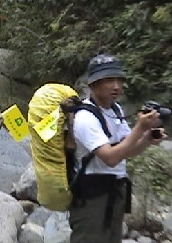 穿越九龙潭  会师苍山顶