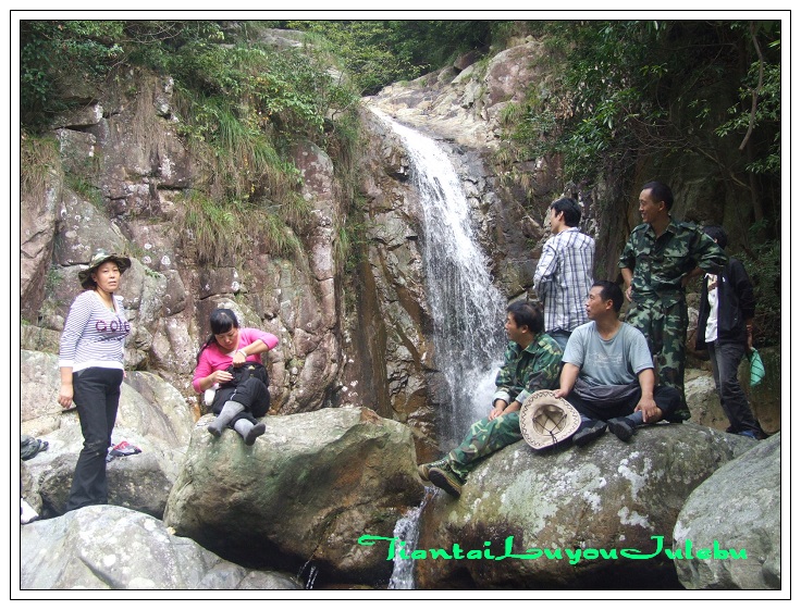 穿越九龙潭  会师苍山顶