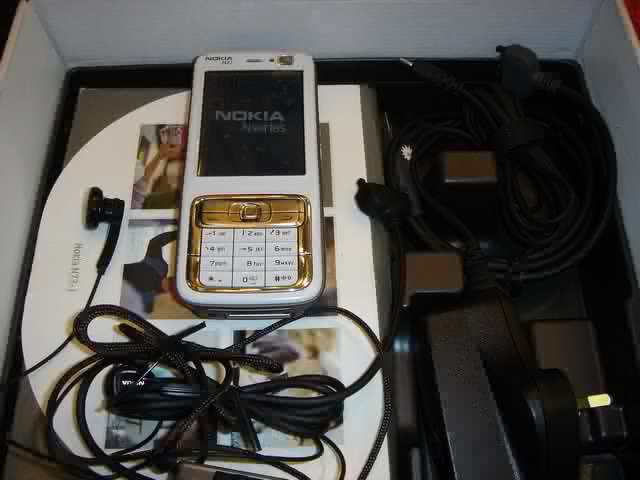 女孩~谈恋爱时请带上你的钱包