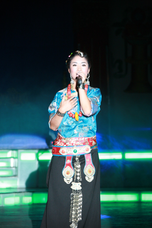 唐古拉风演艺厅