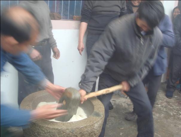 [天台驴友俱乐部]活动____捣水糕 . 过大年