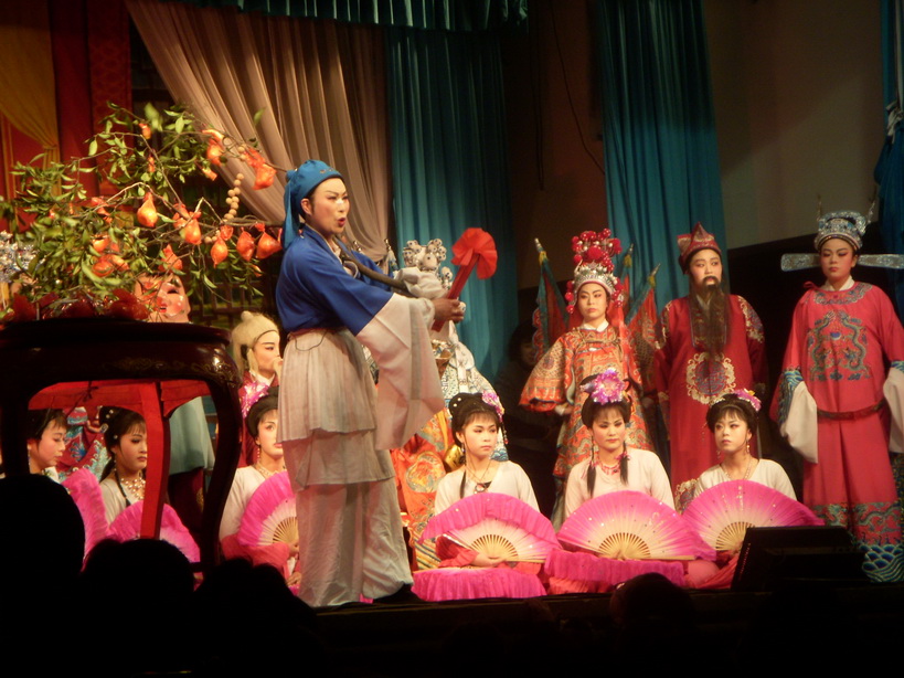 今天坦头大余村戏台开台