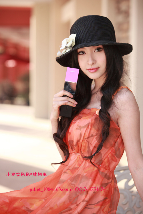 美女哦~~