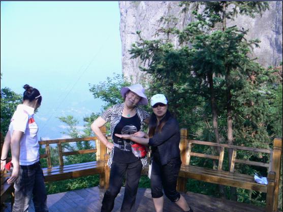 乐清市“中雁杯”登山比赛掠影