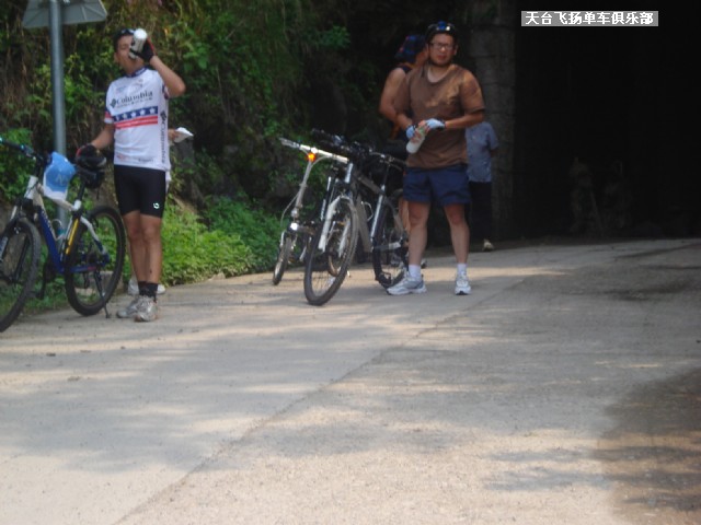 6月13日骑行雷峰西岭