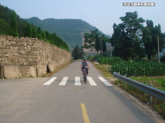 6月13日骑行雷峰西岭