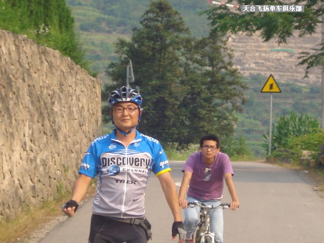 6月13日骑行雷峰西岭