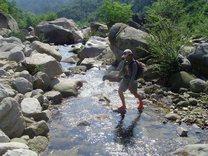 [天台驴友俱乐部]活动之____戏水石桥坑