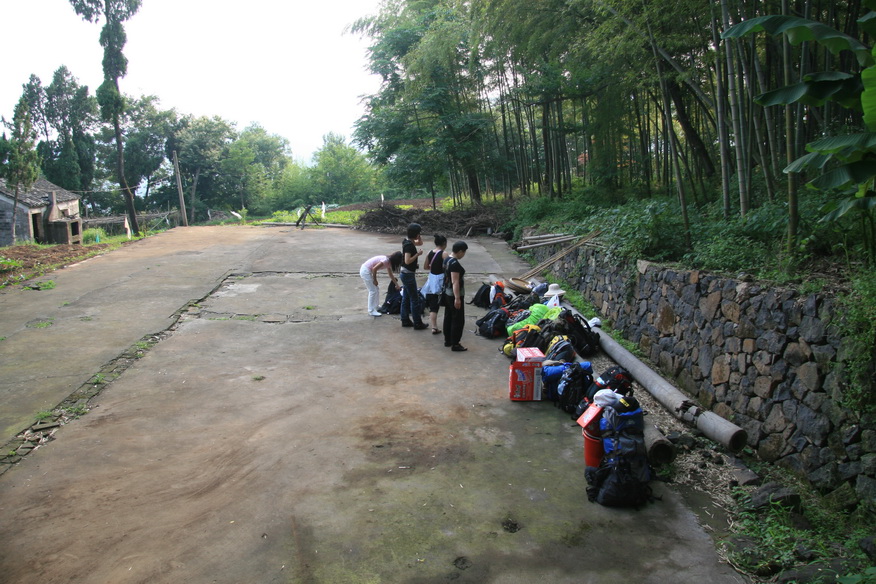 090613天台驴友俱乐部和乐清老狼刻外俱乐部塔头寺联欢