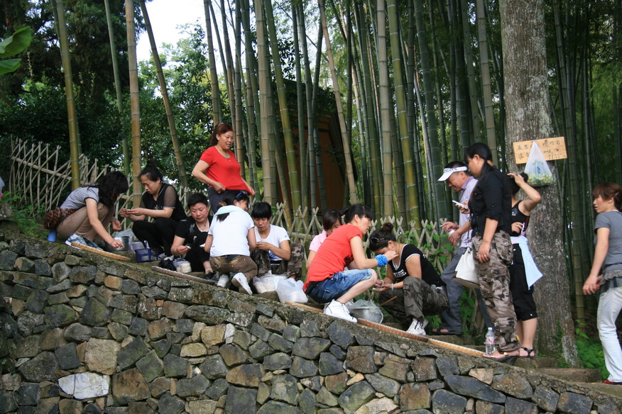 090613天台驴友俱乐部和乐清老狼户外俱乐部塔头寺联欢